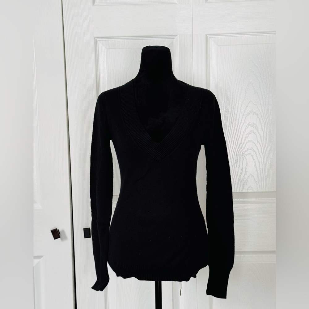 Express Classic Black V-Neck Sweater